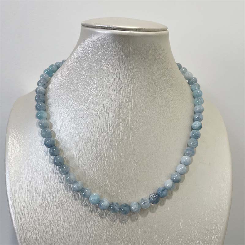 8MM Aquamarin Jade Halskette B – Yoga Health & Fitness Centre Bewertung und Preis