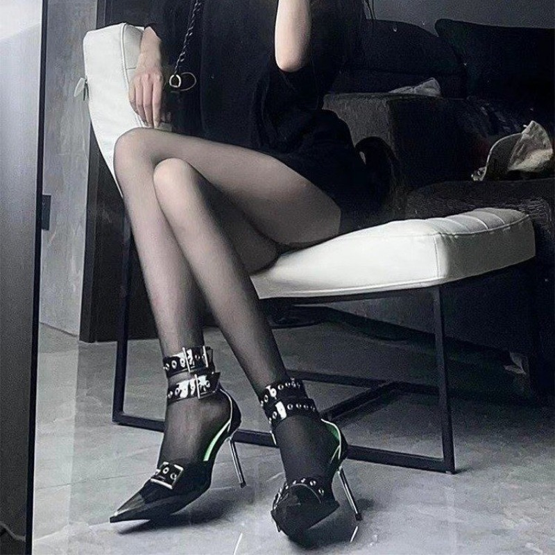 Super High Heel Metall spitze  – Resistance Bands Bewertung und Preis